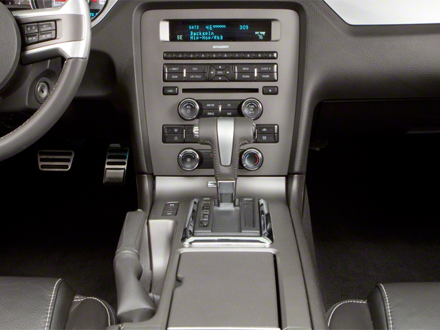 2010 Ford Mustang V6