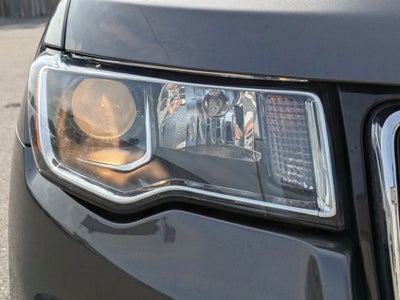 2020 Jeep Grand Cherokee Laredo preferred package & protech Package