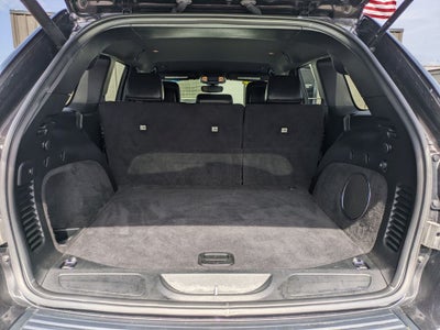 2020 Jeep Grand Cherokee Laredo preferred package & protech Package