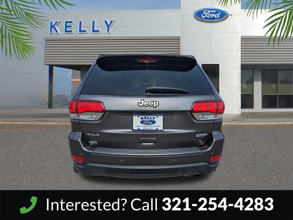 2020 Jeep Grand Cherokee Laredo preferred package & protech Package