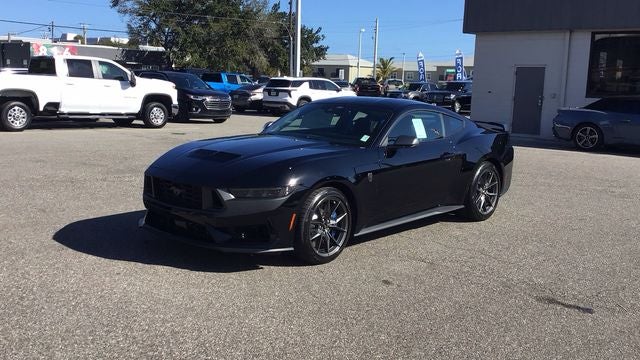 2026 Ford Mustang Dark Horse