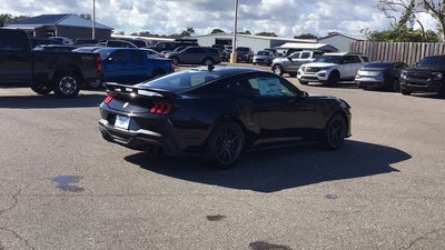 2026 Ford Mustang Dark Horse