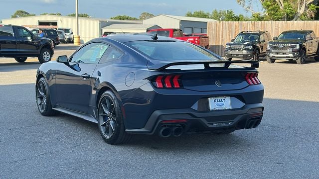 2025 Ford Mustang Dark Horse