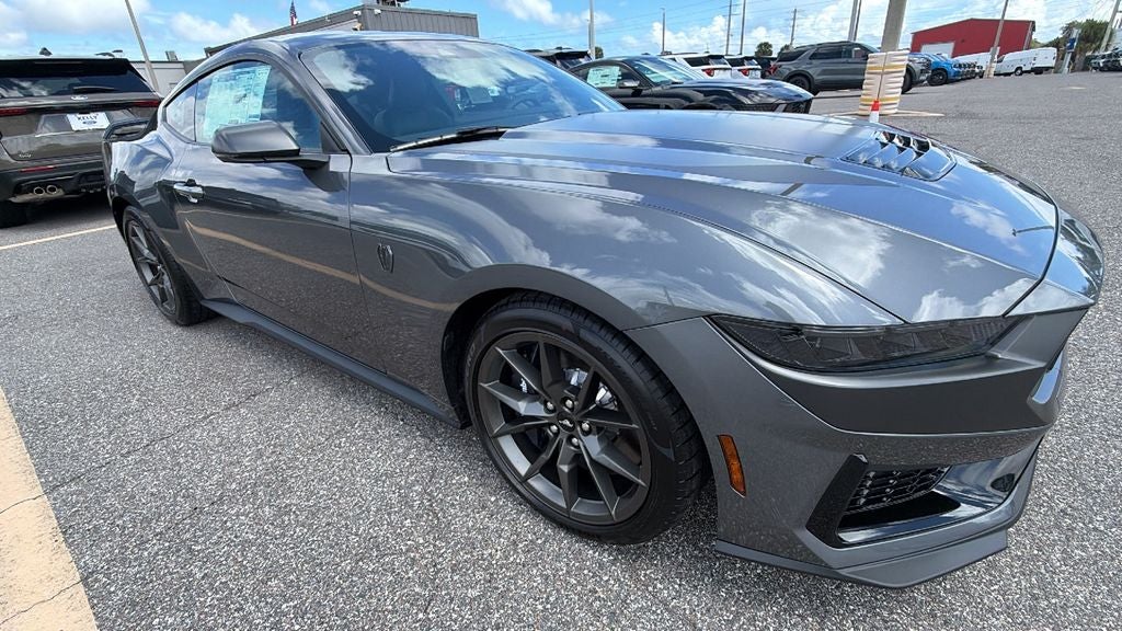 2026 Ford Mustang Dark Horse