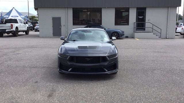 2025 Ford Mustang Dark Horse