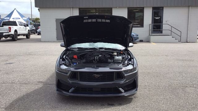 2025 Ford Mustang Dark Horse