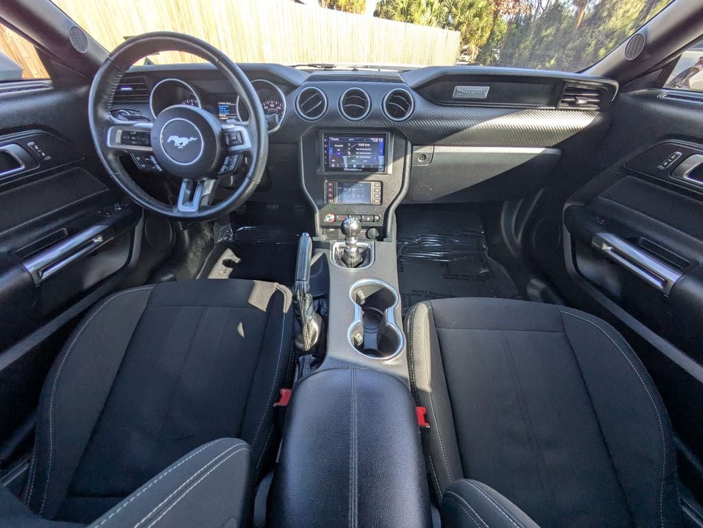 2022 Ford Mustang EcoBoost