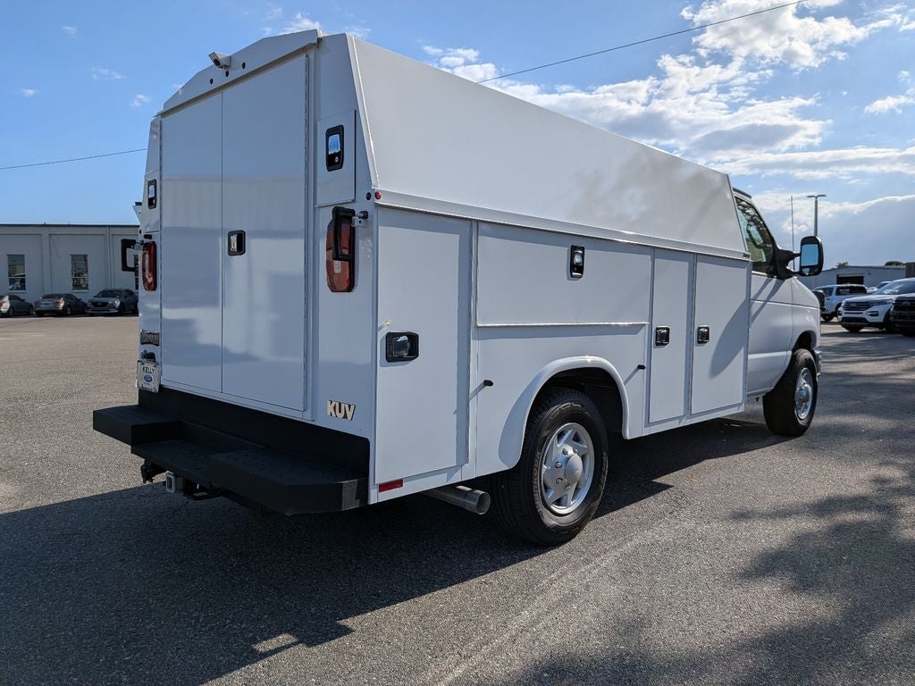 2026 Ford E-350SD Base Cutaway