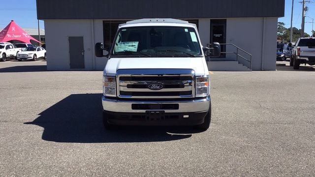 2026 Ford E-350SD Base Cutaway