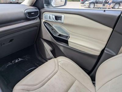 2022 Ford Explorer Platinum
