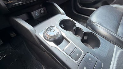 2022 Ford Escape Hybrid Titanium