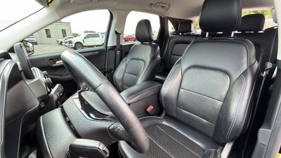 2022 Ford Escape Hybrid Titanium