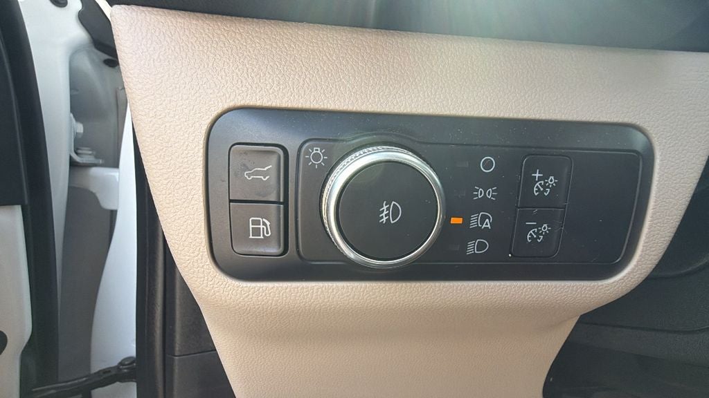 2020 Ford Escape Hybrid Titanium