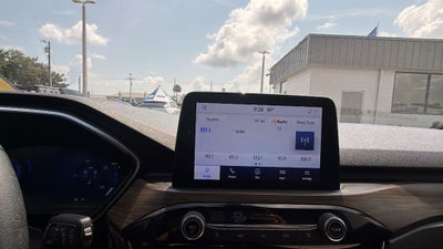 2020 Ford Escape Hybrid Titanium