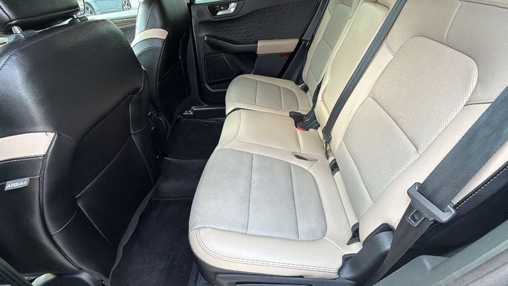 2020 Ford Escape Hybrid Titanium