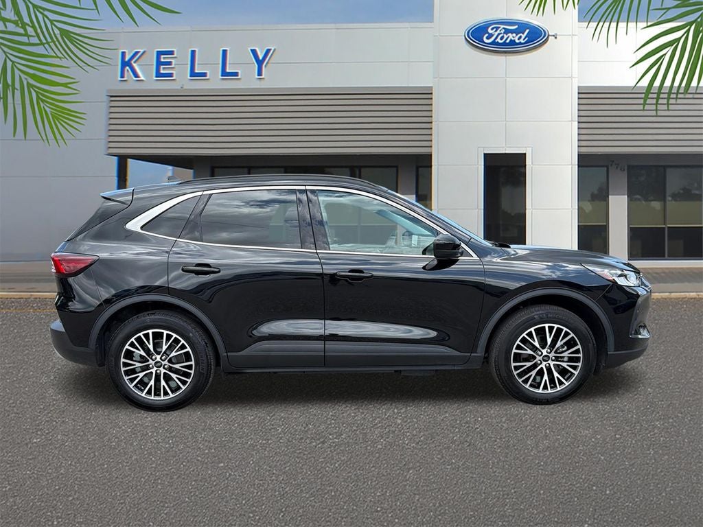 2025 Ford Escape Plug-In Hybrid Base