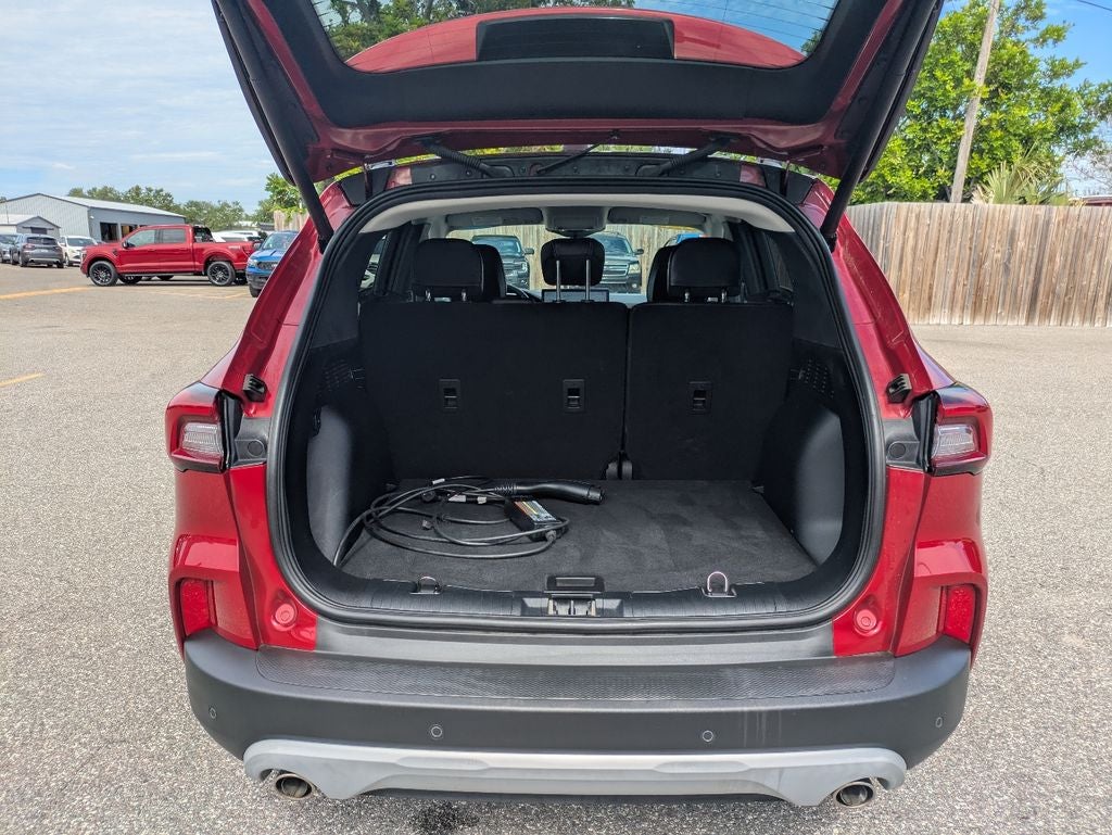 2023 Ford Escape Plug-In Hybrid Base