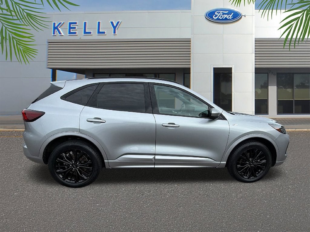 2024 Ford Escape ST-Line Elite
