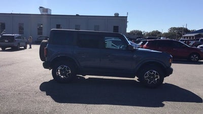 2025 Ford Bronco Outer Banks