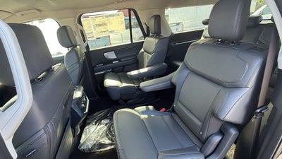 2027 Ford Expedition Max Active