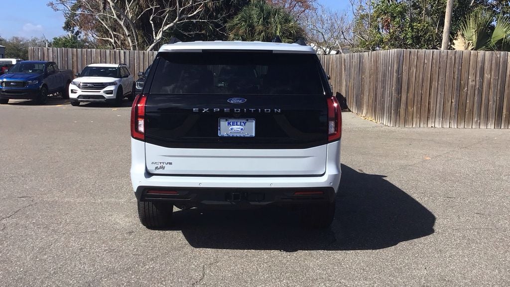 2026 Ford Expedition Active