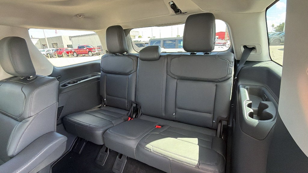 2027 Ford Expedition Active