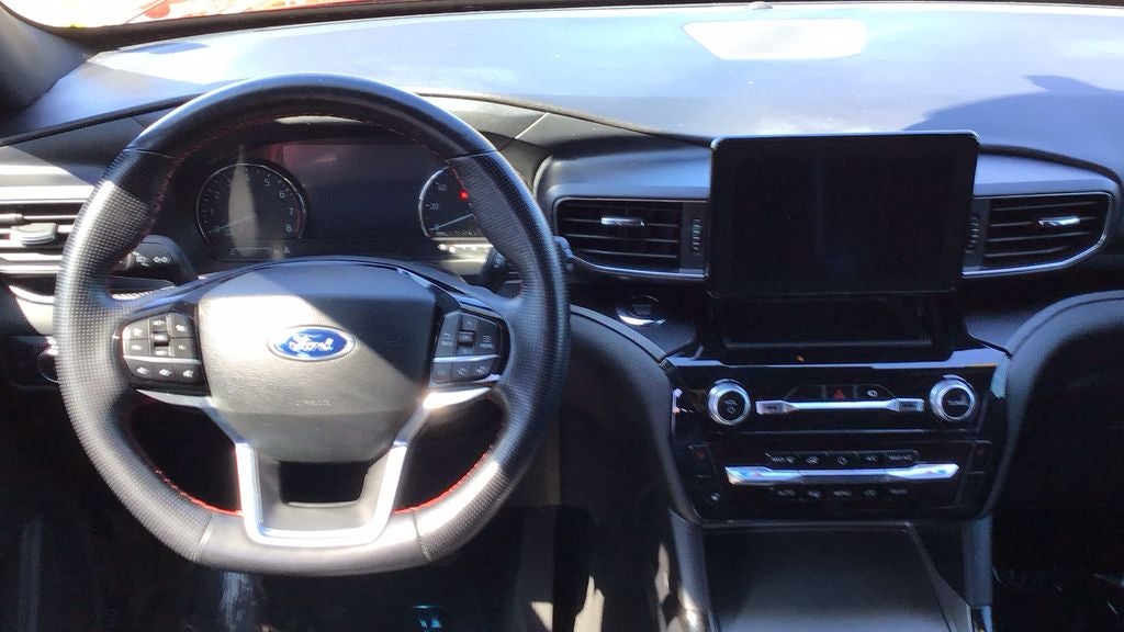 2022 Ford Explorer ST-Line