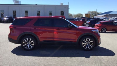 2022 Ford Explorer ST-Line