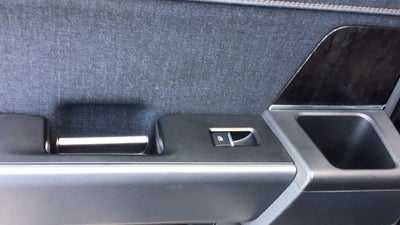 2023 Ford F-150 Lightning Pro