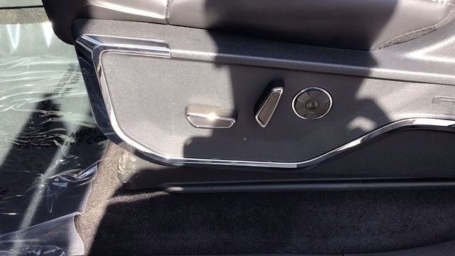 2025 Ford F-150 Lightning Platinum