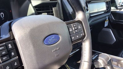 2025 Ford F-150 Lightning Platinum