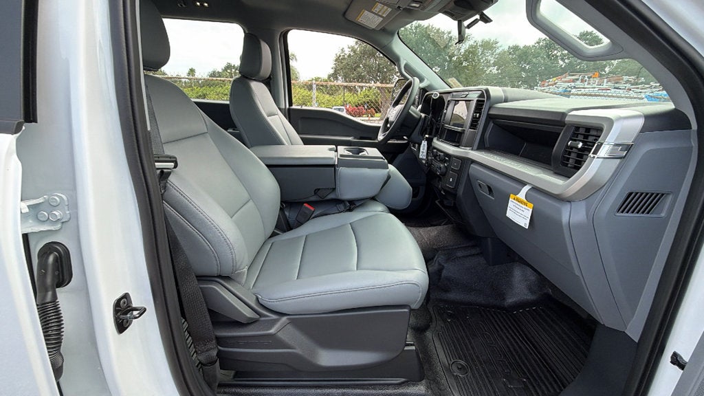 2027 Ford F-250SD XL
