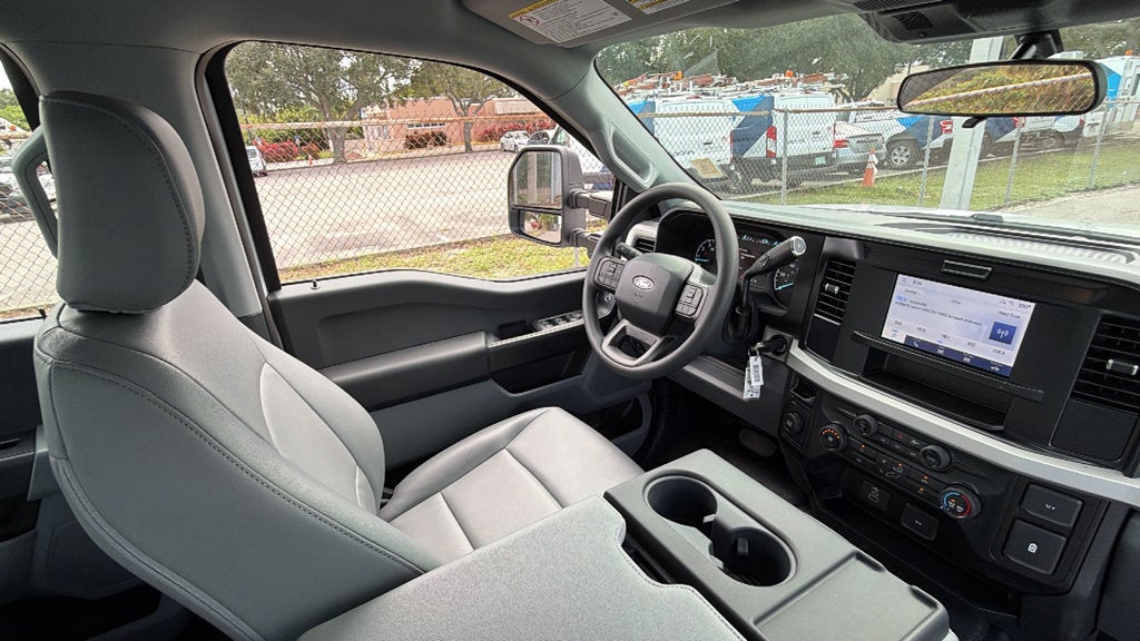 2027 Ford F-250SD XL