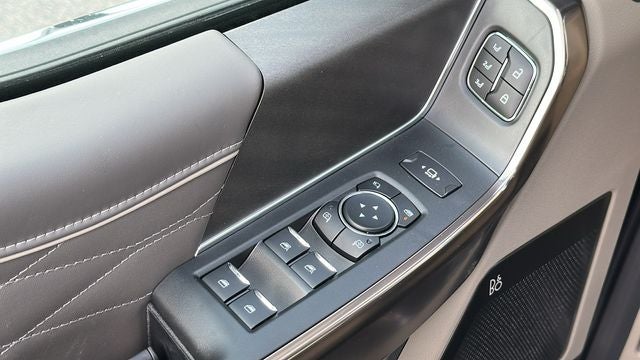 2025 Ford F-250SD Platinum