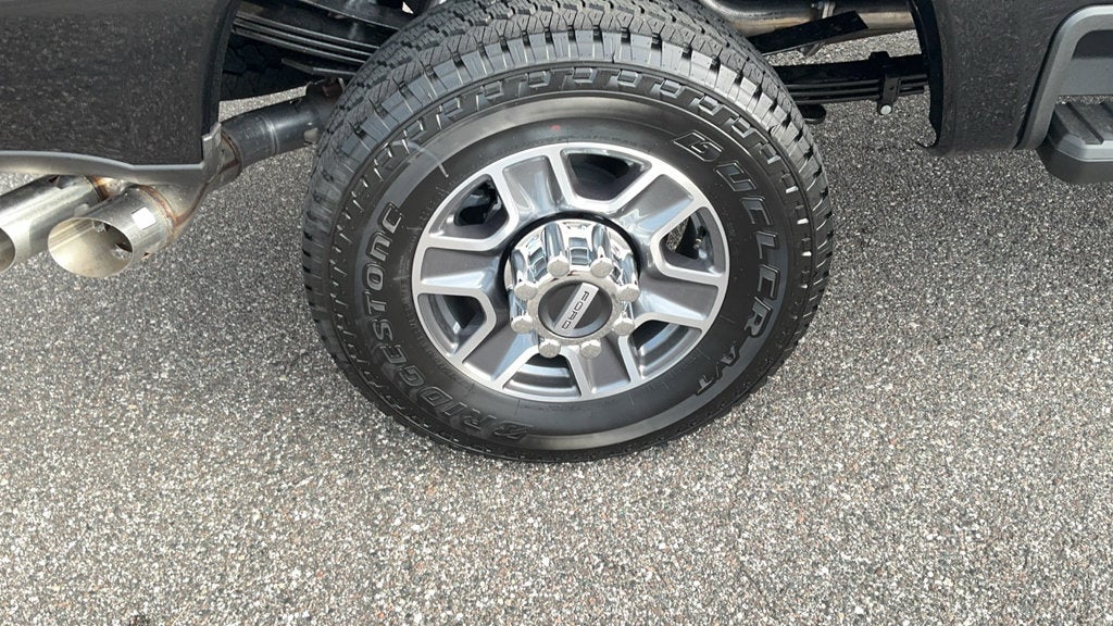 2027 Ford F-250SD Lariat