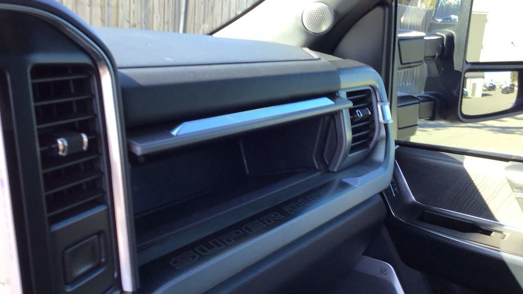 2024 Ford F-250SD Platinum