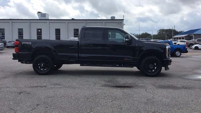 2025 Ford F-350SD Lariat