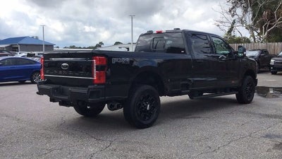 2025 Ford F-350SD Lariat