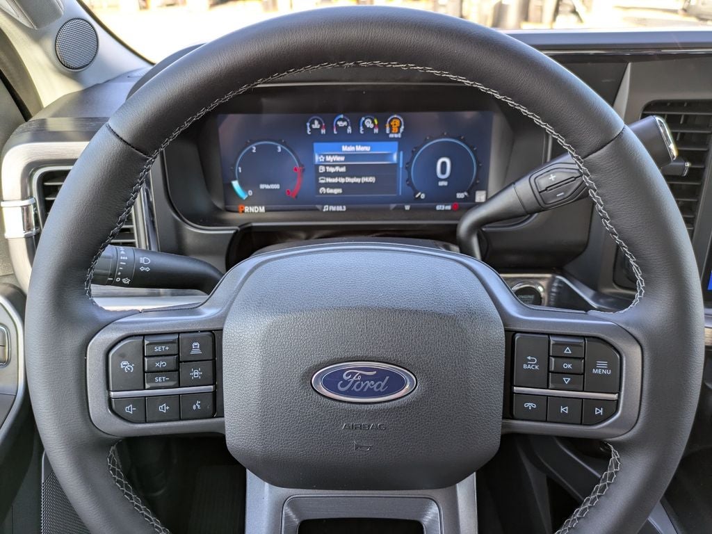 2025 Ford F-350SD Lariat