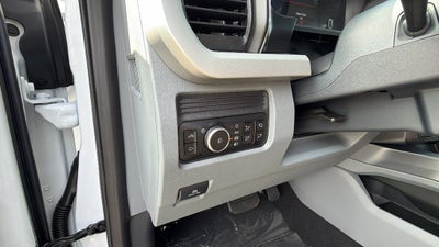 2027 Ford F-350SD XLT