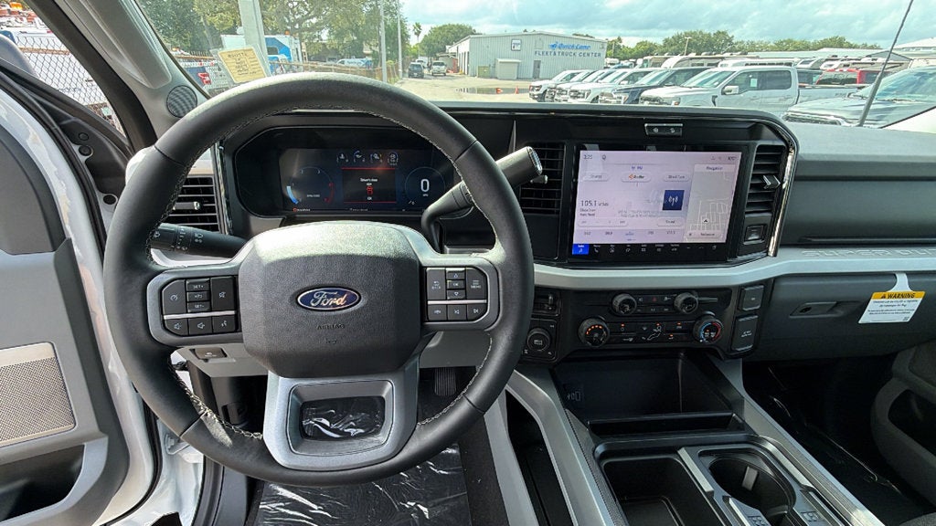 2027 Ford F-350SD XLT
