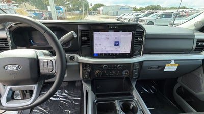 2027 Ford F-350SD XLT