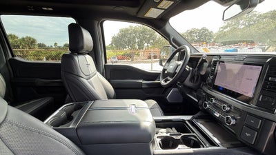 2027 Ford F-350SD Platinum
