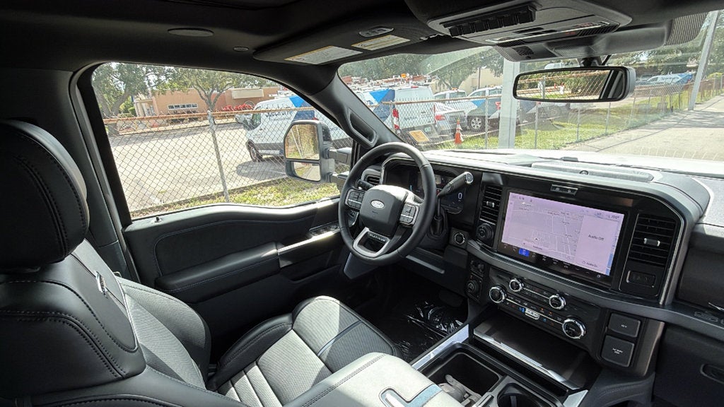 2027 Ford F-350SD Platinum