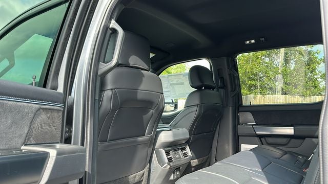 2025 Ford F-350SD Platinum