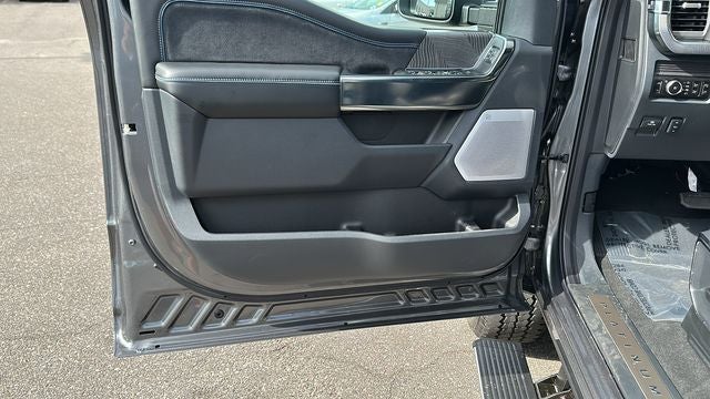 2025 Ford F-350SD Platinum