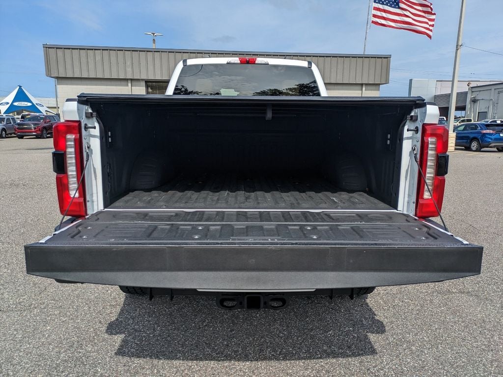 2025 Ford F-350SD Lariat