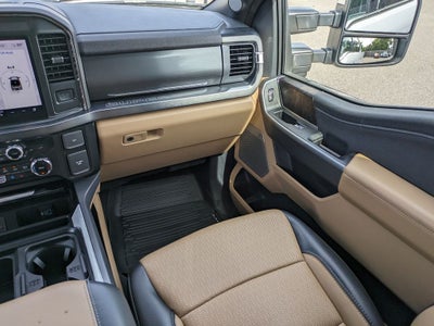 2025 Ford F-350SD Lariat