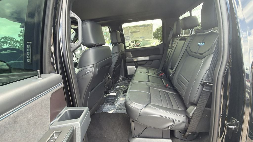 2026 Ford F-350SD Platinum DRW