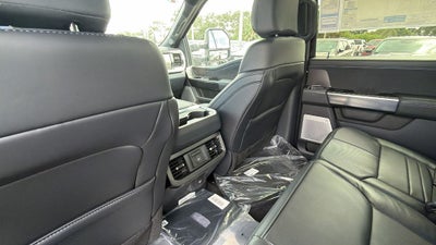 2026 Ford F-350SD Platinum DRW
